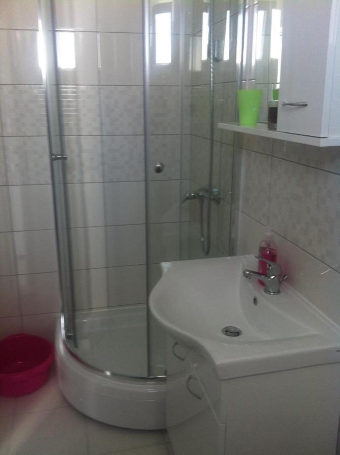 Apartments By The Sea Gradac, Makarska - 13181 Gradac  Buitenkant foto