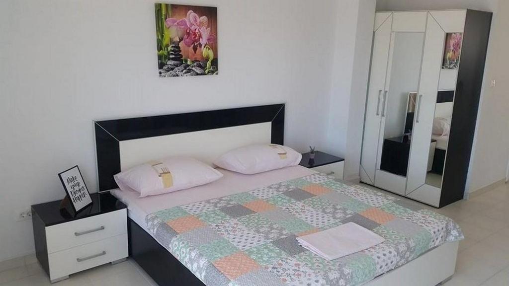 Apartments By The Sea Gradac, Makarska - 13181 Gradac  Buitenkant foto